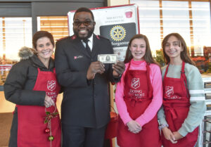 Mysterious benefactor leaves $1,000 bill in Salvation Army kettle